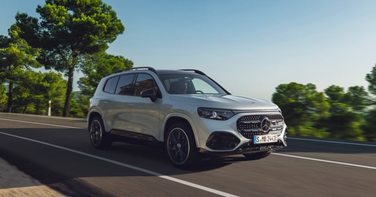 New Mercedes-Benz GLB EV Offers 7 Seats and 392-mile Range