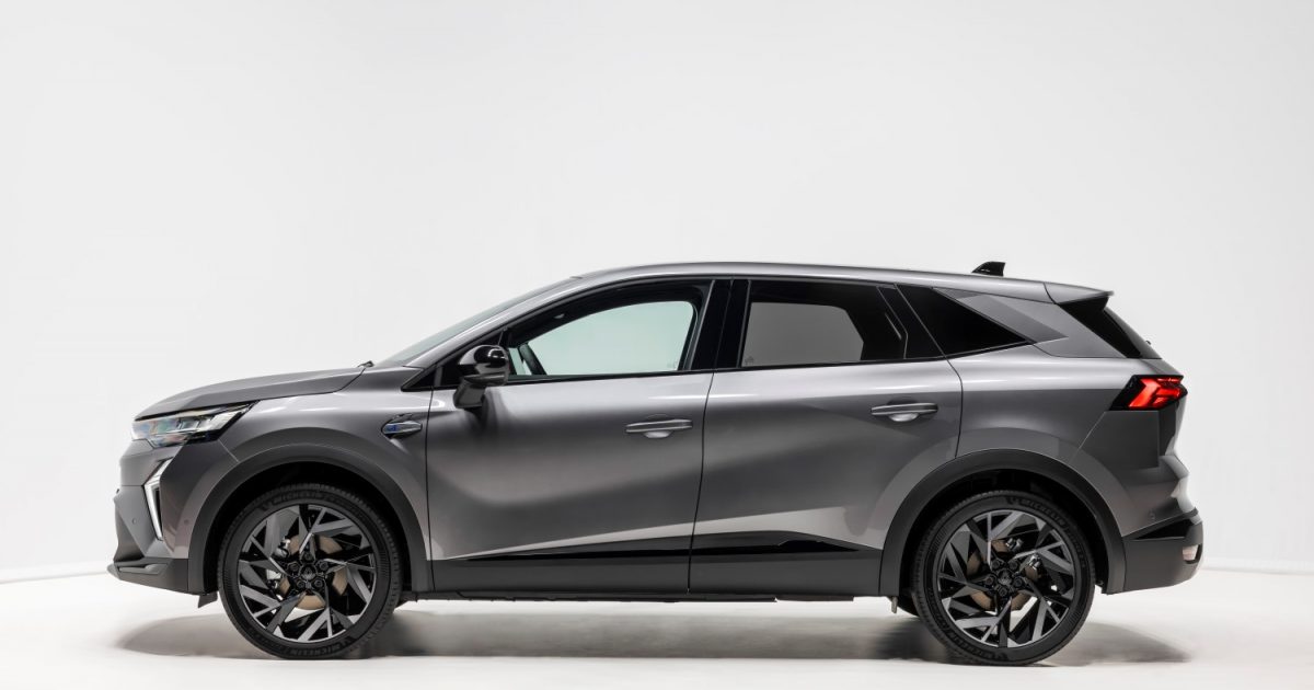 Renault Captur Gets A New Engine & Sporty esprit Alpine Trim